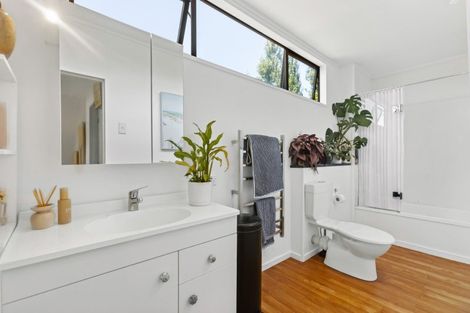 Photo of property in 17 Wairau Road, Albert Town, Wanaka, 9305