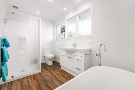 Photo of property in 11 Graham Place, Bellevue, Tauranga, 3110