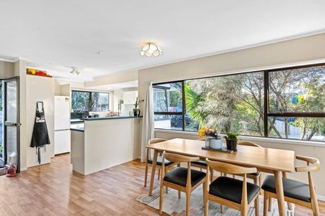 Photo of property in 10a Stillwater Crescent, Stillwater, Silverdale, 0993