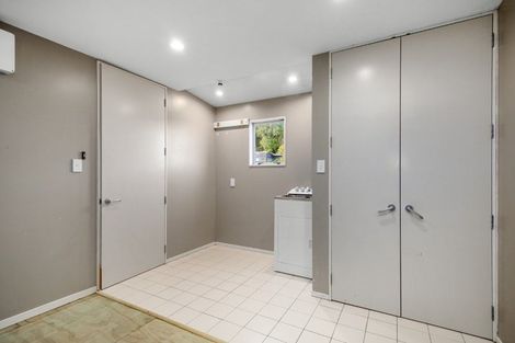 Photo of property in 7a Shortland Street, Khandallah, Wellington, 6035