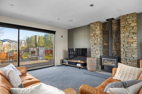 Photo of property in 10 Elizabeth Place, Clyde, 9330