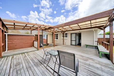 Photo of property in 14ud- Bush Grove, Trentham, Upper Hutt, 5018