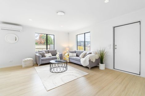 Photo of property in 14 Cade Place, Weymouth, Auckland, 2103