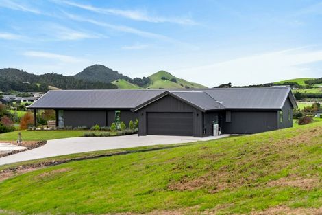 Photo of property in 10 Lakeview Lane, Mangawhai, 0573
