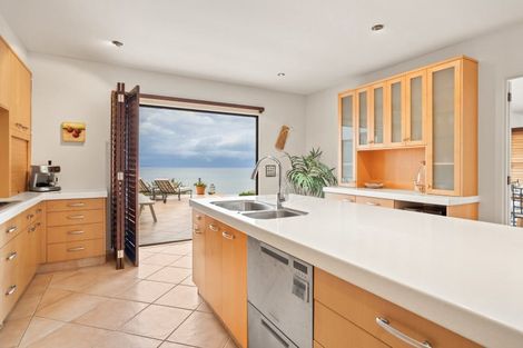 Photo of property in 73 Radar Road, Hot Water Beach, Whitianga, 3591