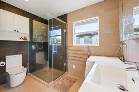 Photo of property in 6 Finnerty Avenue, Howick, Auckland, 2014