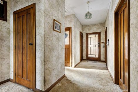 Photo of property in 32 Bould Street, Johnsonville, Wellington, 6037