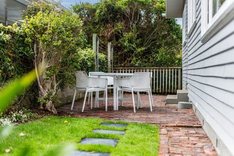 Photo of property in 36 Silverbirch Grove, Churton Park, Wellington, 6037