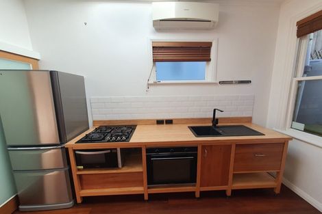 Photo of property in 24 Baden Road, Hataitai, Wellington, 6021