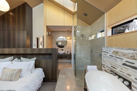 Photo of property in 39 Mcadam Drive, Jacks Point, Queenstown, 9371