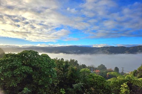 Photo of property in 5 Sunshine Crescent, Kelson, Lower Hutt, 5010