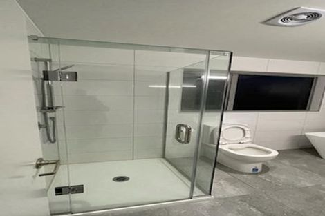 Photo of property in 169 Wallace Road, Mangere Bridge, Auckland, 2022