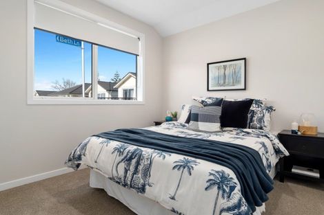 Photo of property in 1 Beth Lane, Katikati, 3129