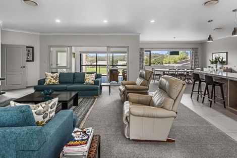 Photo of property in 42 Tongatu Road, Ngunguru, Whangarei, 0173