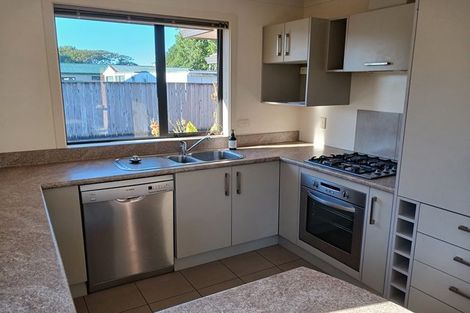 Photo of property in 18a Pirie Street, Palmerston North, 4410