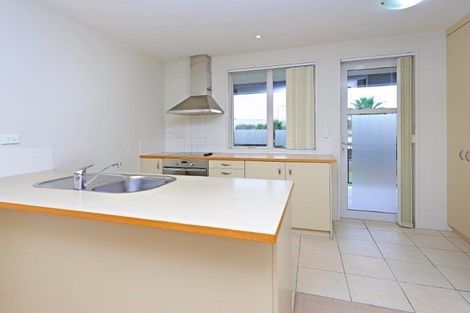 Photo of property in 48 Haven Drive, East Tamaki, Auckland, 2013