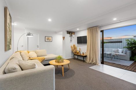 Photo of property in 227 Range Road, Papamoa Beach, Papamoa, 3118