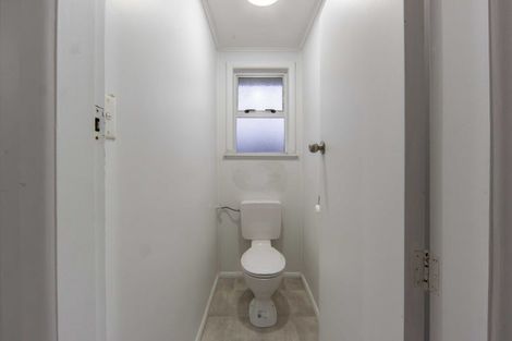 Photo of property in 17 Dowding Street, Melville, Hamilton, 3206