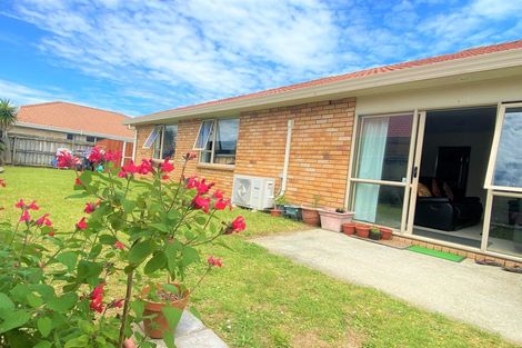Photo of property in 5 Shah Lane, Mangere, Auckland, 2022