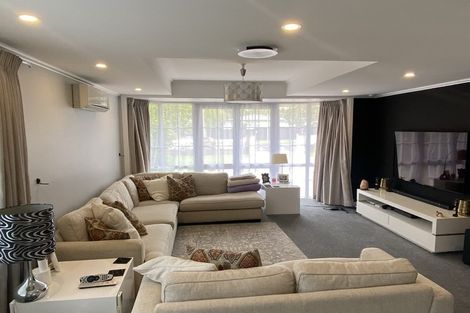 Photo of property in 73 Glenvar Road, Torbay, Auckland, 0630