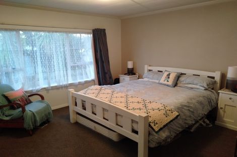 Photo of property in 255 Weston Road, Mairehau, Christchurch, 8052