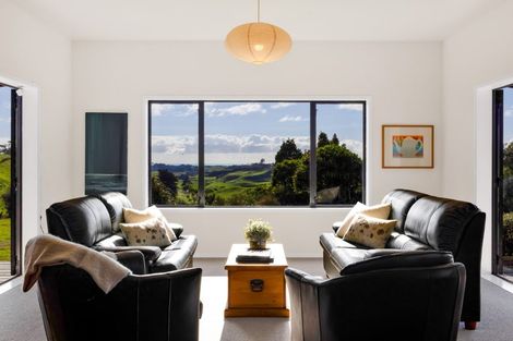 Photo of property in 569 Wortley Road, Waiongana, Inglewood, 4389