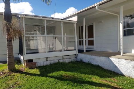 Photo of property in 129 Awaroa Road, Helensville, 0800