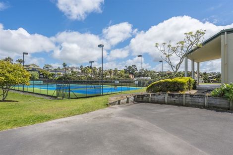 Photo of property in 23 Luckens Road, West Harbour, Auckland, 0618