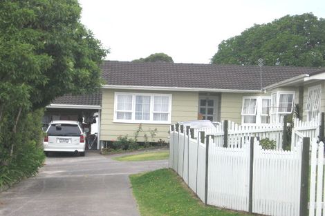 Photo of property in 2/7 Kaipatiki Road, Glenfield, Auckland, 0629