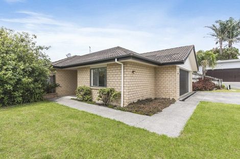 Photo of property in 36 Ranchod Terrace, Pukekohe, 2120