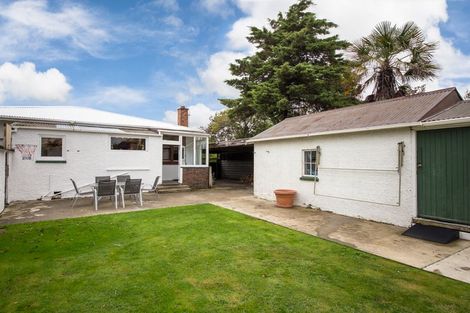 Photo of property in 24 Milson Line, Roslyn, Palmerston North, 4414