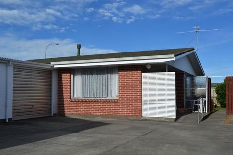 Photo of property in 6b Mcalpine Place, Rangiora, 7400