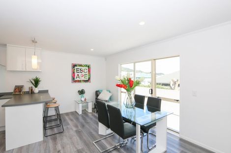 Photo of property in 33u2 Hawker Street, Mount Victoria, Wellington, 6011