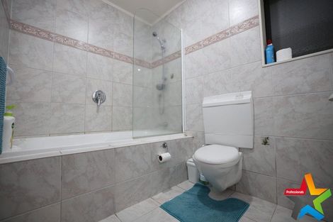 Photo of property in 31 Ewing Grove, Acacia Bay, Taupo, 3330