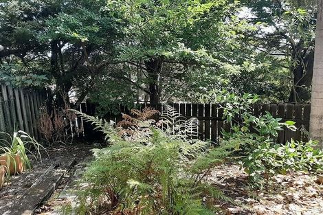 Photo of property in 76g Edmonton Road, Henderson, Auckland, 0612