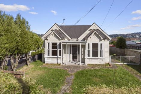 Photo of property in 34 Queens Drive, Saint Kilda, Dunedin, 9012