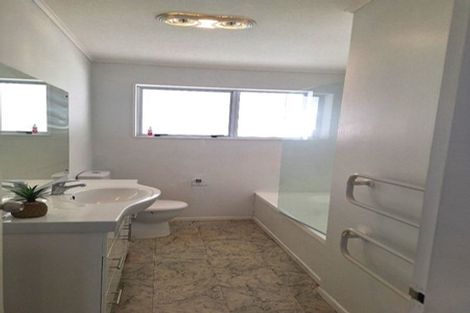 Photo of property in 35f1- Ararino Street, Trentham, Upper Hutt, 5018