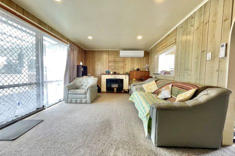 Photo of property in 9 Crathie Crescent, Tokoroa, 3420