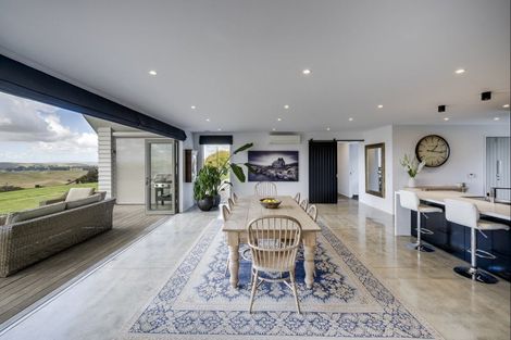 Photo of property in 1232 Taihape Road, Sherenden, Hastings, 4179