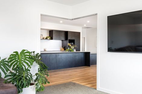 Photo of property in 38 Manawa Road, Papamoa Beach, Papamoa, 3118