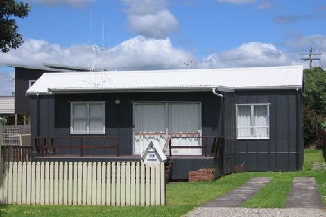 Photo of property in 11 The Esplanade, Waihi Beach, 3611