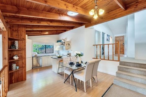 Photo of property in 34 Oaktree Avenue, Browns Bay, Auckland, 0630