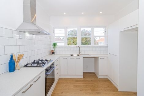 Photo of property in 8 Victory Place, Aramoho, Whanganui, 4500