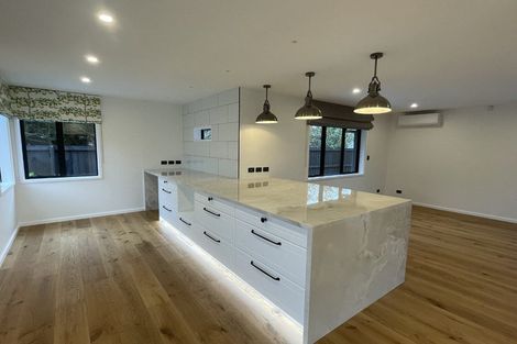 Photo of property in 76 Jeffreys Road, Fendalton, Christchurch, 8052