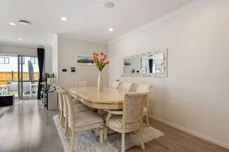 Photo of property in 20 Drumbuoy Drive, Flat Bush, Auckland, 2019