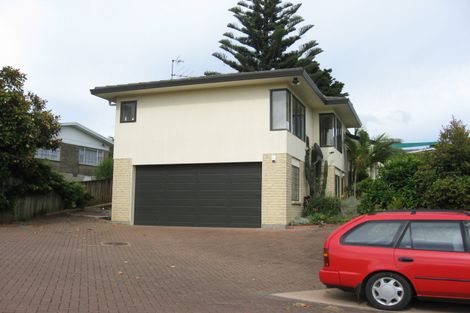 Photo of property in 17 Reidy Place, Pukekohe, 2120