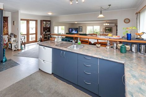 Photo of property in 265 Edward Street, Coromandel, 3506