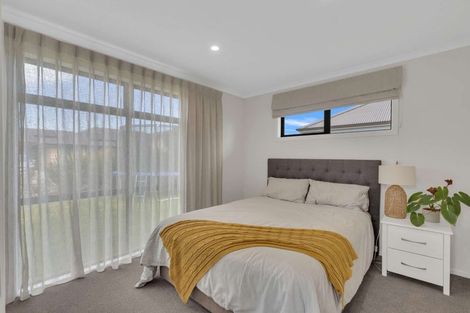 Photo of property in 7 Thomas Way, Brightwater, 7022