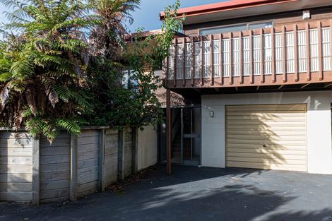 Photo of property in 37 Corinna Street, Welcome Bay, Tauranga, 3112