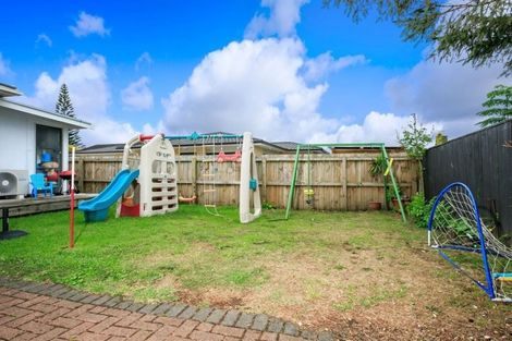 Photo of property in 672 Te Atatu Road, Te Atatu Peninsula, Auckland, 0610